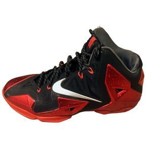 Nike Lebron 11 sneakers Black and Red